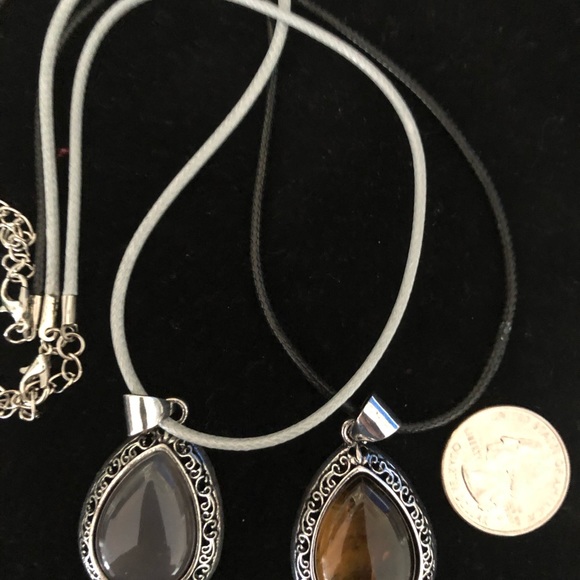 Natural stone pendant cord necklace set of 2 - Picture 3 of 3